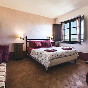 https://casale-le-civette.it-tuscanyhotel.com