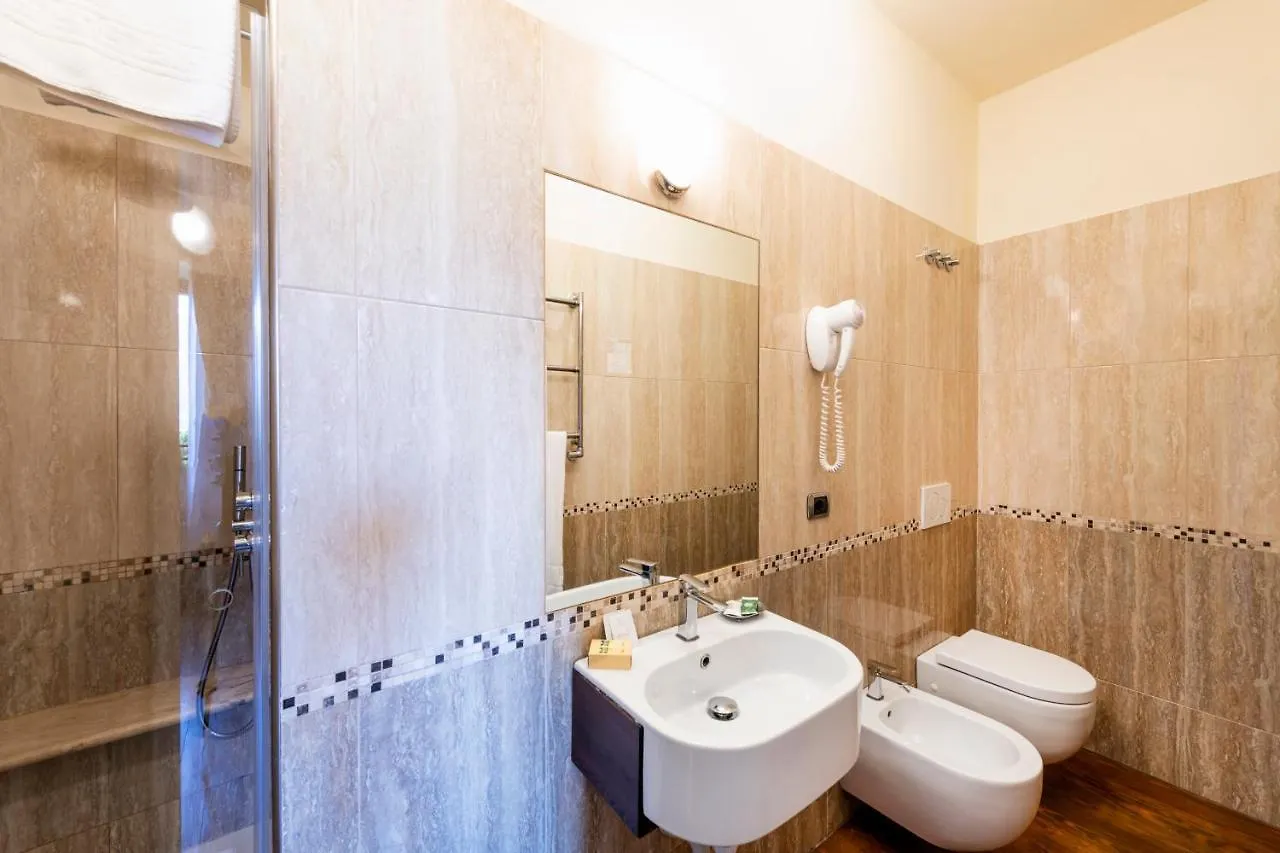 Guest house La Dependance Hotel Menaggio
