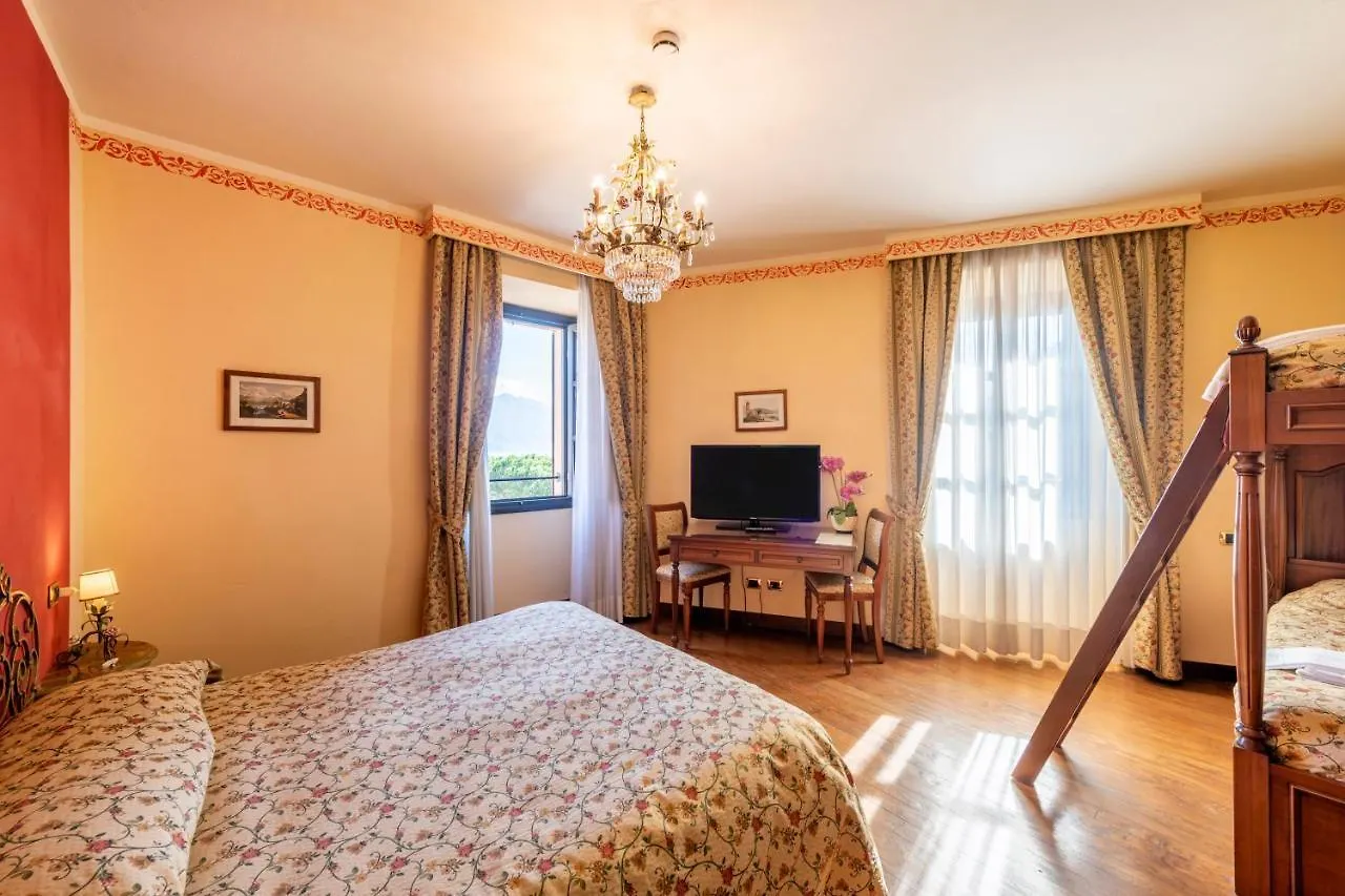 Guest house La Dependance Hotel Menaggio