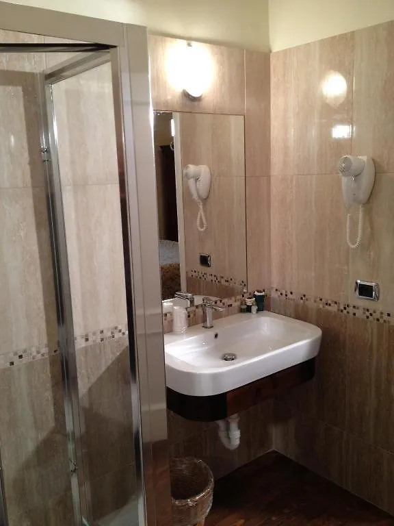 La Dependance Hotel Menaggio Guest house