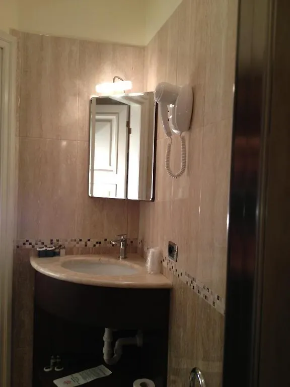 Guest house La Dependance Hotel Menaggio Italy